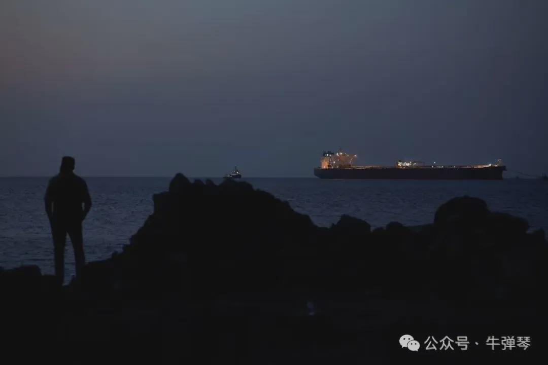  特朗普点名中国护航霍尔木兹；伊朗嘲笑美国求援，地区博弈进入新阶段。 新闻 特朗普点名中国护航霍尔木兹；伊朗嘲笑美国求援，地区博弈进入新阶段。 新闻