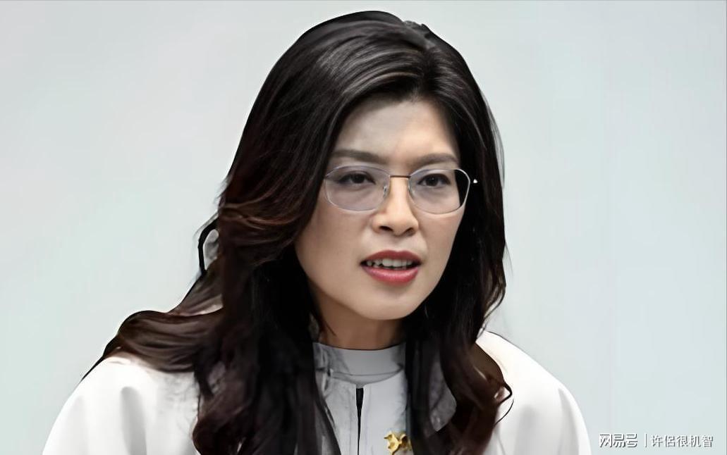 韩国瑜沉默博弈论:蓝营集体倒戈背后的政治精算与权力平衡 新闻 韩国瑜沉默博弈论:蓝营集体倒戈背后的政治精算与权力平衡 新闻