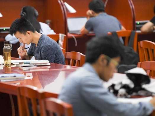  强基七年·从基础学科到战略前沿——深度拆解13所高校新增专业布局 教育招生