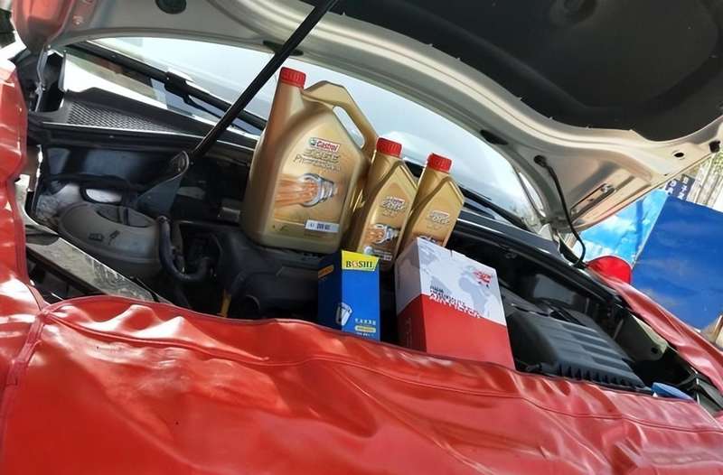  深度解析：燃油车技术迭代尾声中，家庭用户的资产缩水困局 汽车科技